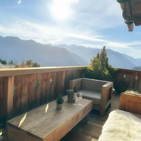 Chalet Lodge, Chalet *