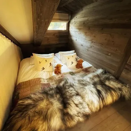 Chalet Lodge, Chalet *